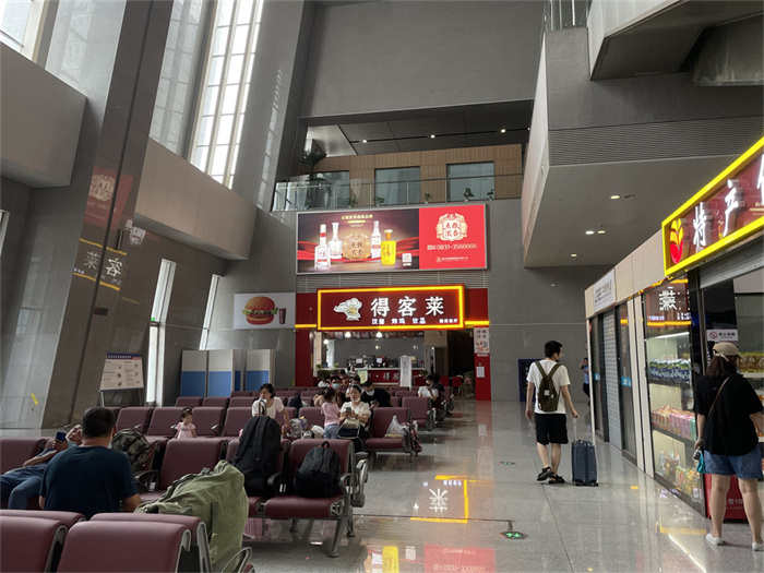 高鐵廣告的傳播能力成為眾多不可替代的營銷傳播平臺(tái)